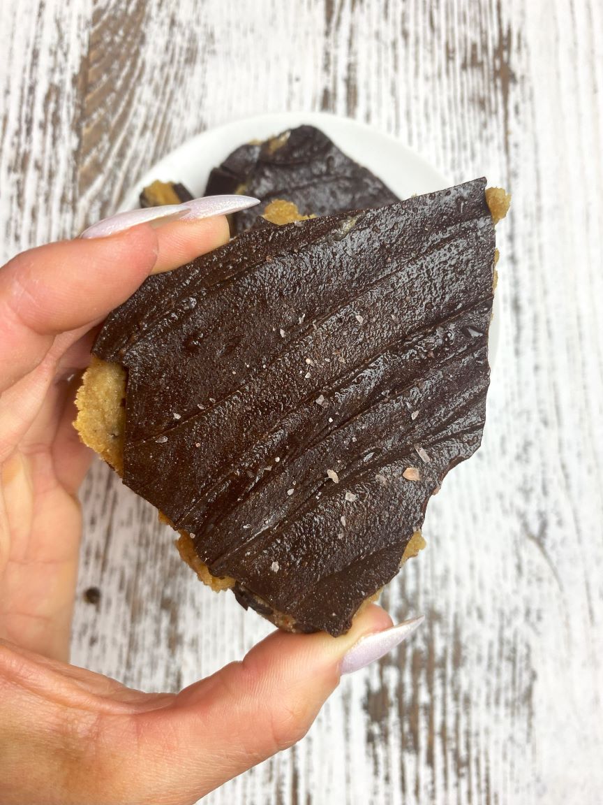 Easy Protein Cookie Dough Bark: Guilt-Free Snack for Cravings