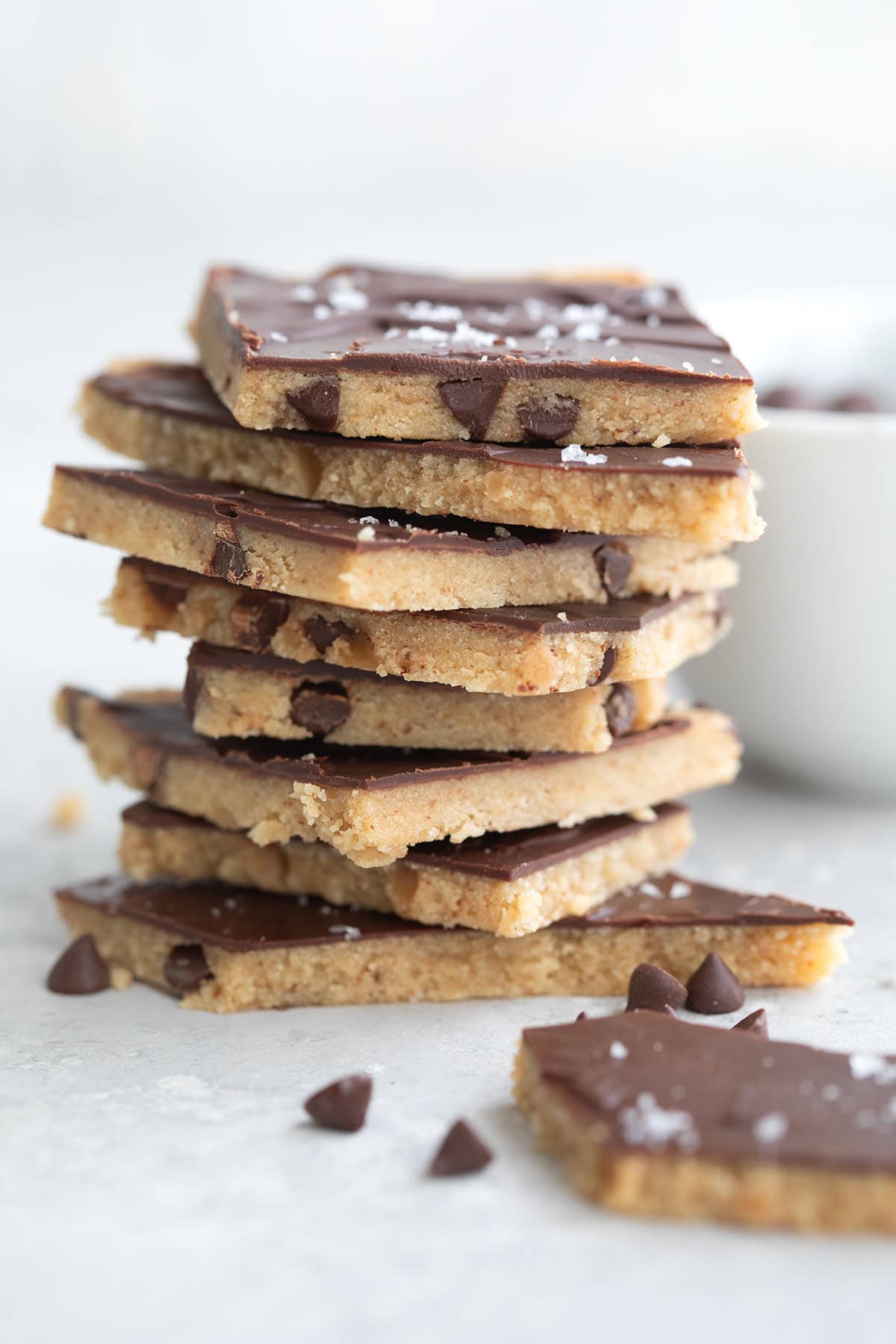 High-Protein Keto Cookie Dough Bark: 10g Protein in 12 Mins
